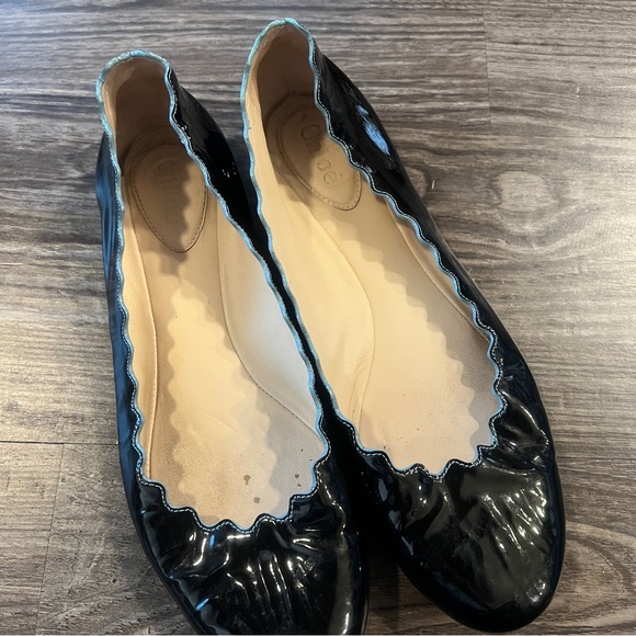Chloe Black Crinkled Patent Leather Ballet Flats - Picture 2 of 7